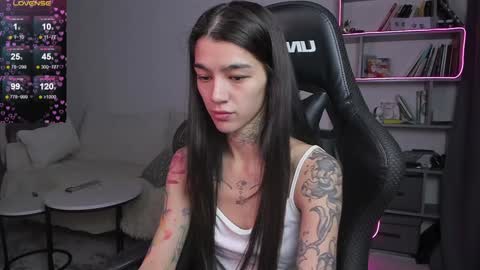 vinkitinkii online show from 02/05/25, 06:46