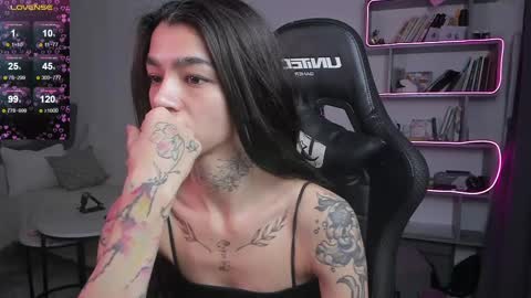 vinkitinkii online show from 02/26/25, 10:15