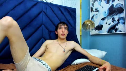 Snapshot of vinniematte chatting on 03/08/25, 09:39 vinniematte online show from 03/08/25, 09:39