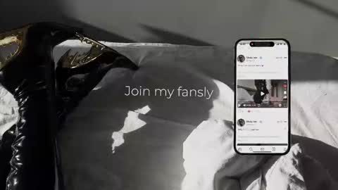 Diva Silvia online show from 11/13/25, 04:28