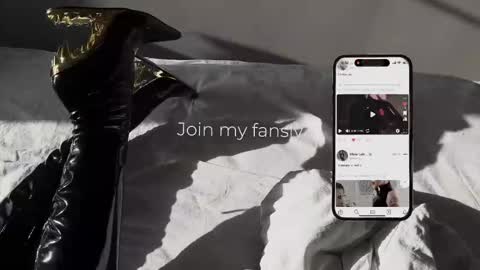 Diva Silvia online show from 11/20/25, 04:51