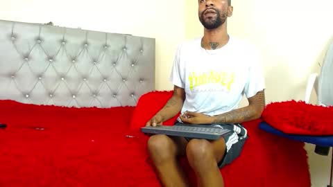 Snapshot of vinzent_lafed_ chatting on 01/15/26, 07:57 vinzent_lafed_ online show from 01/15/26, 07:57