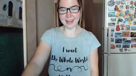 Snapshot of viodetta chatting on 11/27/25, 12:40 viodetta online show from 11/27/25, 12:40