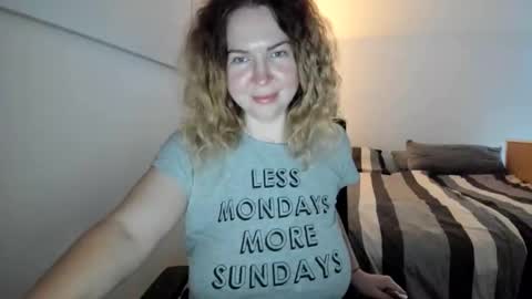 Snapshot of viodetta chatting on 03/22/26, 05:05 viodetta online show from 03/22/26, 05:05