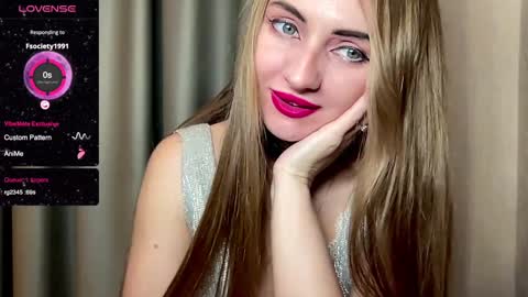 Snapshot of viola_1 chatting on 12/31/24, 10:12 Funny girl online show from 12/31/24, 10:12