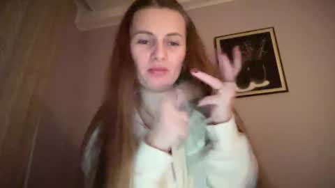 Funny  girl online show from 12/05/25, 04:43