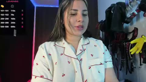 Kim online show from 06/15/26, 03:25
