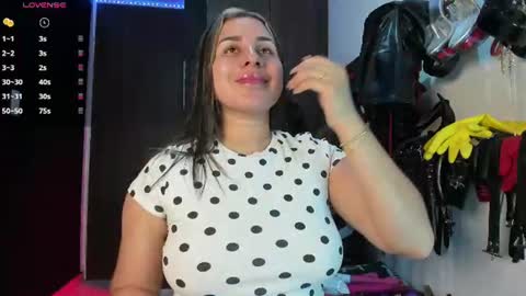 Kim online show from 06/18/26, 10:14