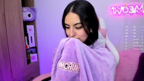 Snapshot of violet_catt chatting on 12/06/24, 08:18 Violeta  online show from 12/06/24, 08:18