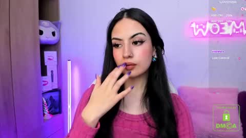 Snapshot of violet_catt chatting on 02/04/25, 09:41 Violeta  online show from 02/04/25, 09:41