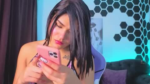 violet_jhonson online show from 12/03/25, 07:12