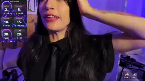 Violet Jones online show from 06/13/26, 04:27