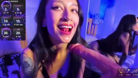 Violet Jones online show from 06/19/26, 03:49