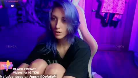 Snapshot of violet_noir_ chatting on 11/24/25, 11:54 Deya online show from 11/24/25, 11:54