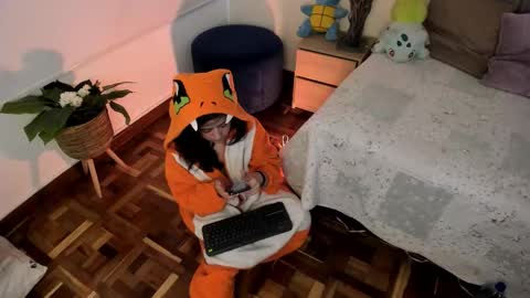 Snapshot of violet_nova1 chatting on 01/08/26, 12:51 Violet Nova online show from 01/08/26, 12:51