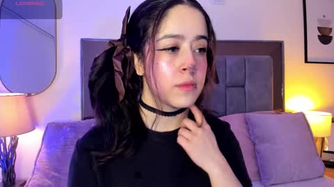 Snapshot of violet_nova1 chatting on 02/26/26, 11:09 Violet Nova online show from 02/26/26, 11:09