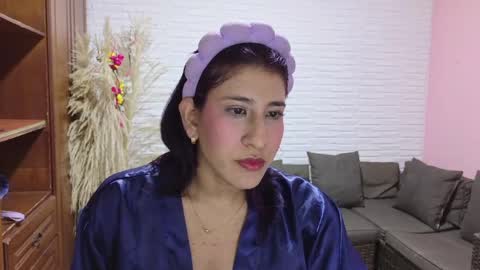 violet_rousse7 online show from 05/28/26, 05:38