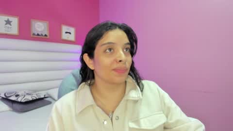 violet_sinclair online show from 05/05/26, 11:29