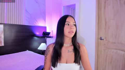 Violeta online show from 01/22/25, 04:55