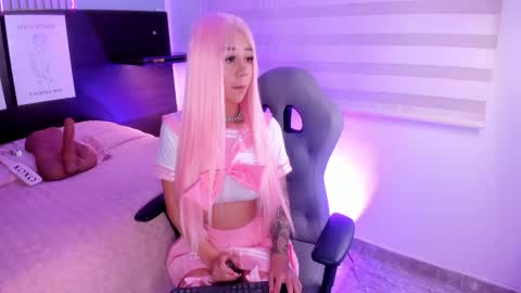 Snapshot of violet_spencer chatting on 02/18/26, 01:34 Violeta online show from 02/18/26, 01:34