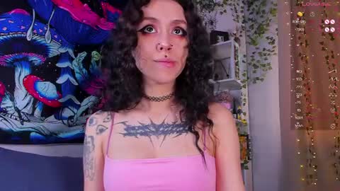 Violet online show from 06/15/26, 04:36