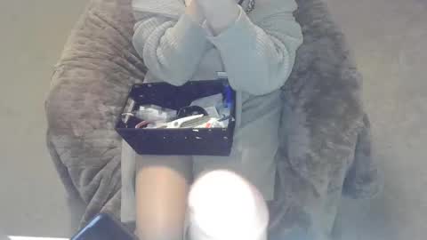 Snapshot of violet_winter97 chatting on 12/24/24, 03:16 violet_winter97 online show from 12/24/24, 03:16