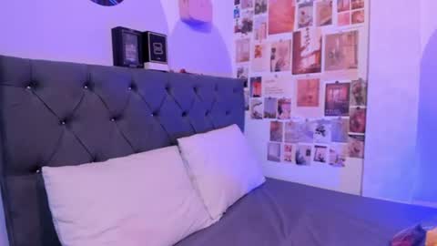 Snapshot of violeta_blaze1 chatting on 06/12/26, 10:03 Violeta online show from 06/12/26, 10:03
