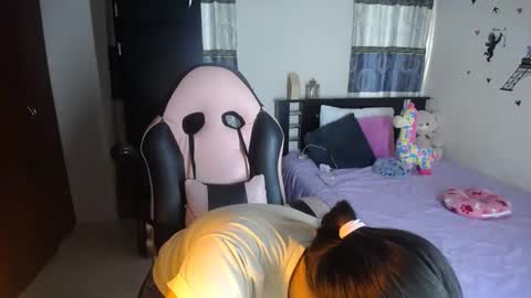 violeta.. online show from 02/24/25, 08:58