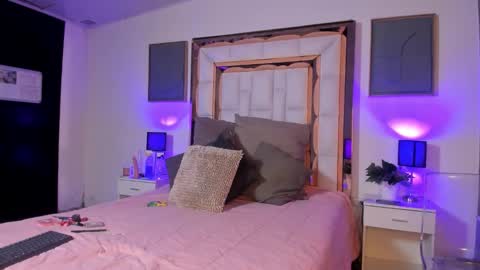 Violeta  online show from 11/01/25, 12:07