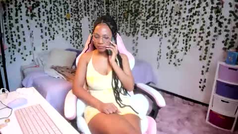 Violeta online show from 11/08/25, 03:45