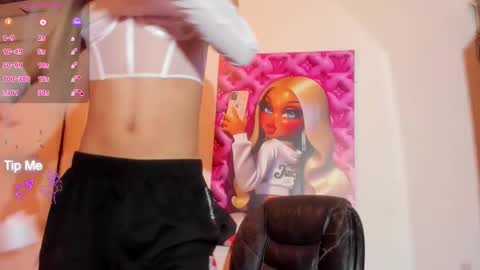 Snapshot of violeta_prince chatting on 12/14/25, 11:04 Violeta Princess Please help me with your thumbs up its important online show from 12/14/25, 11:04