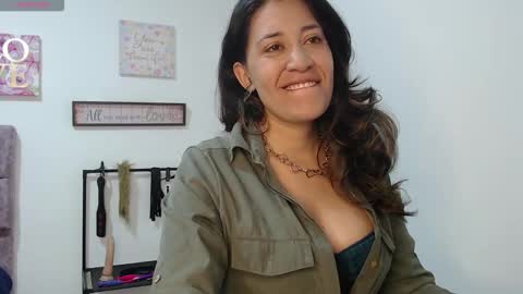 violeta_scott_ online show from 03/19/26, 01:37