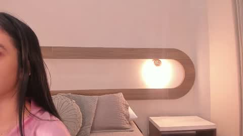 Violeta Sum online show from 06/18/26, 12:31