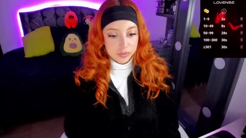 Snapshot of violetaarey chatting on 02/17/25, 08:15 Violeta  Help me reach 150 thumbs up    online show from 02/17/25, 08:15