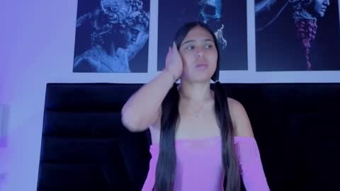 Snapshot of violetabliss1 chatting on 02/04/26, 12:22 VioletaBliss online show from 02/04/26, 12:22