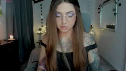 Snapshot of violetacrow chatting on 07/09/26, 03:32 Violeta online show from 07/09/26, 03:32