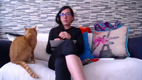 Violeta Gmez online show from 11/16/25, 02:44