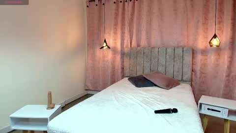 VIOLETA online show from 03/03/25, 12:37