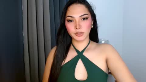 Snapshot of violetasha chatting on 02/10/25, 08:20 violet online show from 02/10/25, 08:20