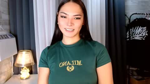 Snapshot of violetasha chatting on 09/12/25, 12:55 violet online show from 09/12/25, 12:55