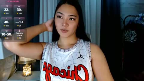 Snapshot of violetasha chatting on 01/12/26, 01:44 violet online show from 01/12/26, 01:44