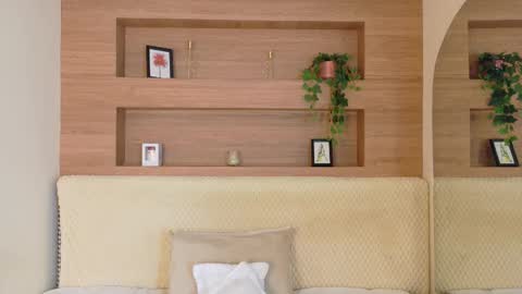 Snapshot of violetbloomm chatting on 02/25/26, 11:53 Violet online show from 02/25/26, 11:53