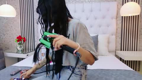 Violet Grace online show from 03/05/26, 12:12