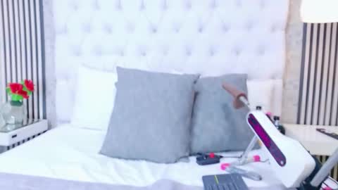 Violet Grace online show from 03/19/26, 01:15