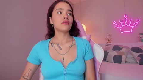 Violeth Hill online show from 01/24/25, 08:22