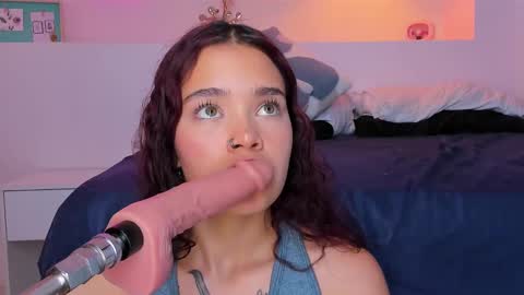 Violeth Hill online show from 02/24/25, 02:08