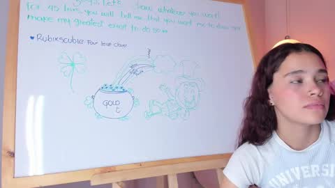 Violeth Hill online show from 03/05/25, 11:16