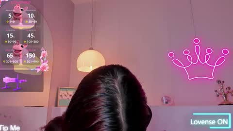 Violeth Hill online show from 11/24/25, 08:08