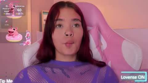 Violeth Hill online show from 12/03/25, 07:56