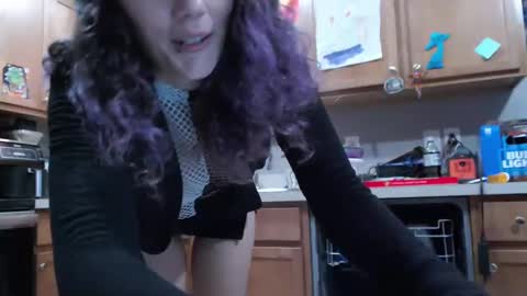 Snapshot of violethooper chatting on 01/10/25, 03:27 Violet Hooper online show from 01/10/25, 03:27